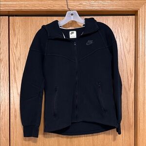Nike Tech Fleece Windrunner Black Zip-Up